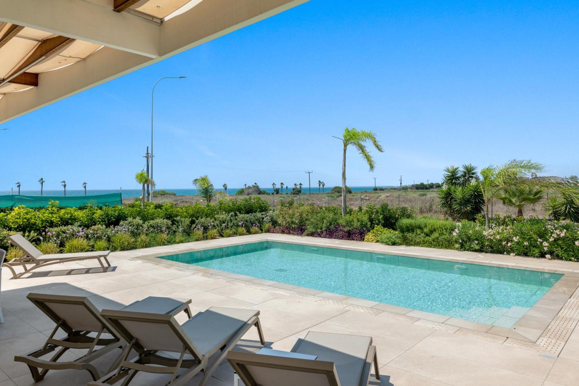 Serenity Waves Villa 17 Larnaca Exterior photo